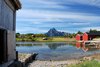 137_V_Lofotmuseet_baatnaust_i